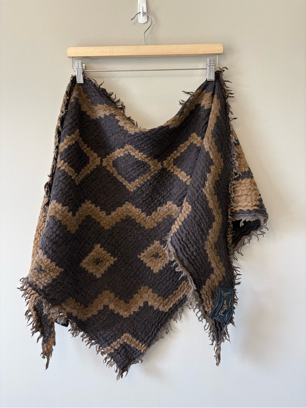 Aritzia Wilfred Scarf